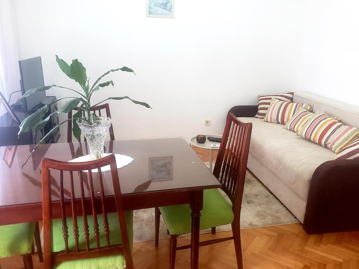 Apartment Bina Tivat Luaran gambar
