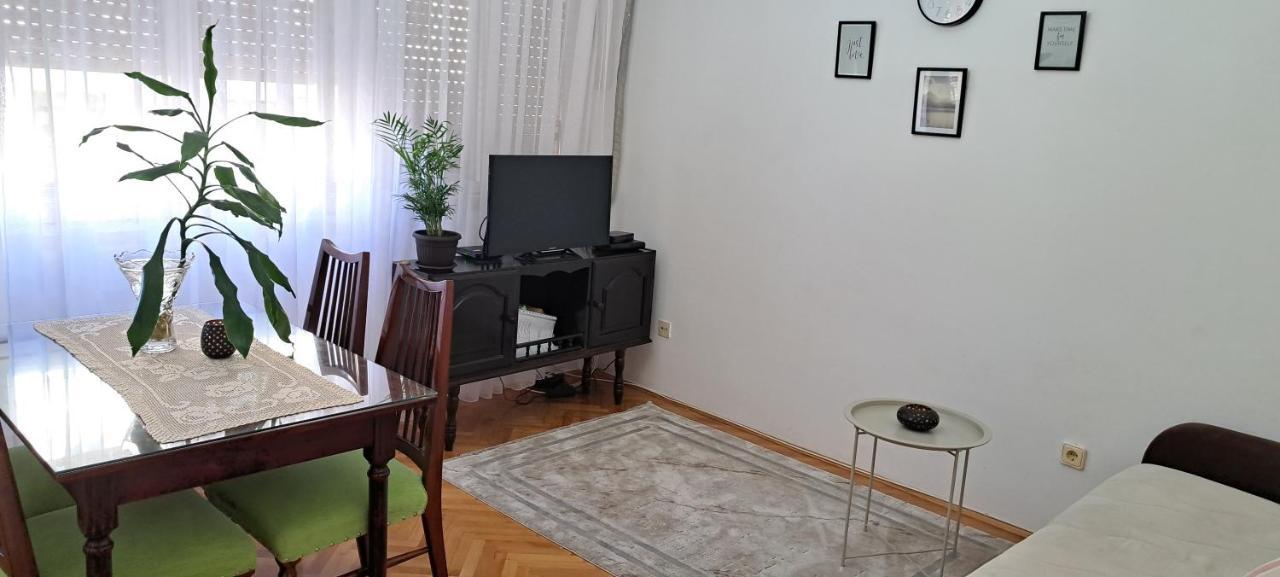 Apartment Bina Tivat Luaran gambar